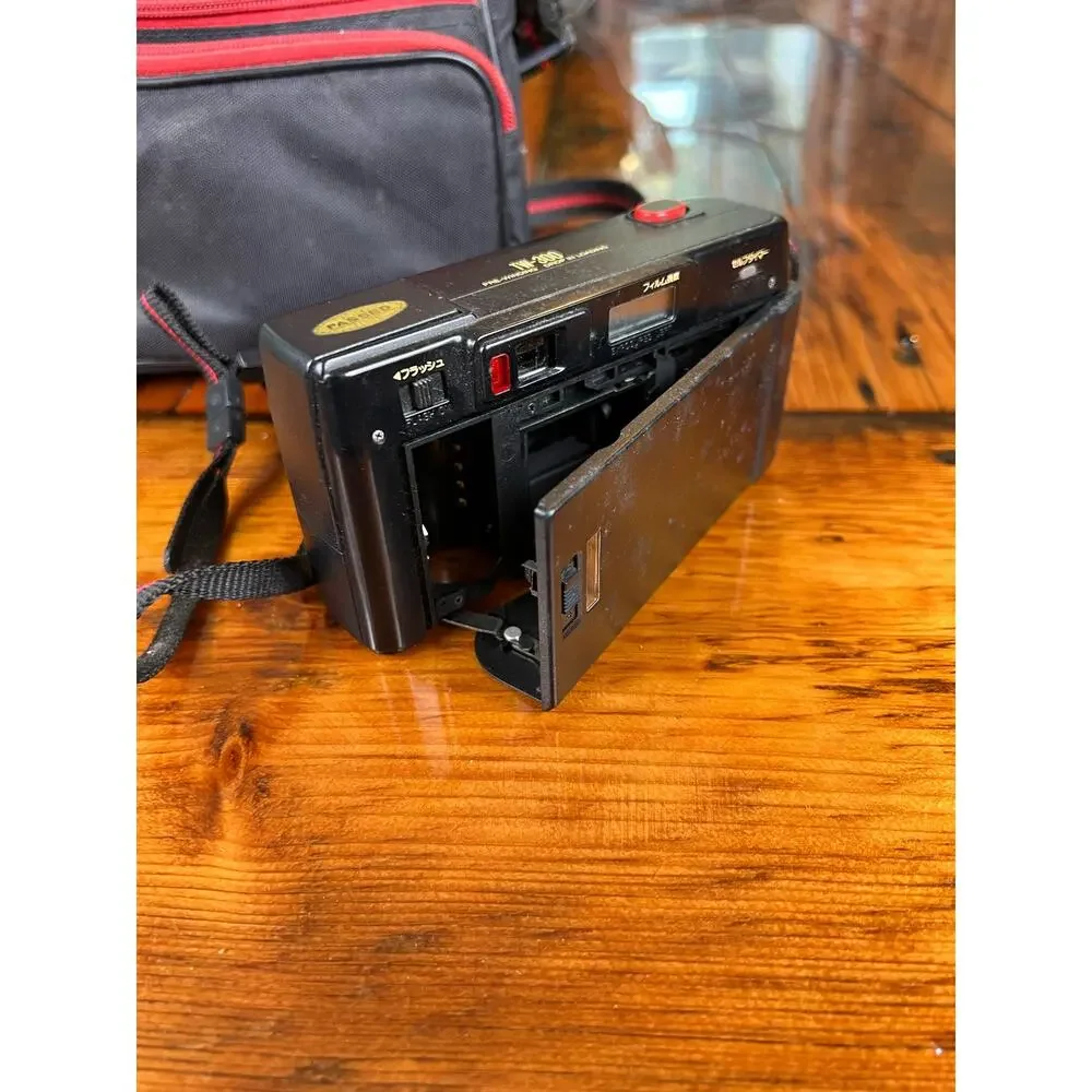 Vintage Fuji Camera AS IS and matching bag